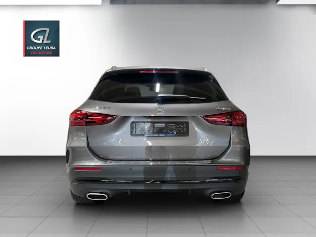 MERCEDES-BENZ GLA 250 4Matic 8G-DCT Swiss Star