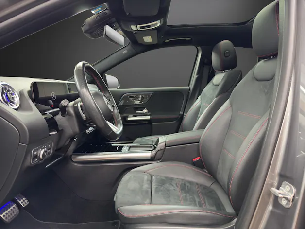 MERCEDES-BENZ GLA 250 4Matic 8G-DCT