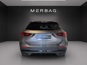 MERCEDES-BENZ GLA 250 4Matic 8G-DCT