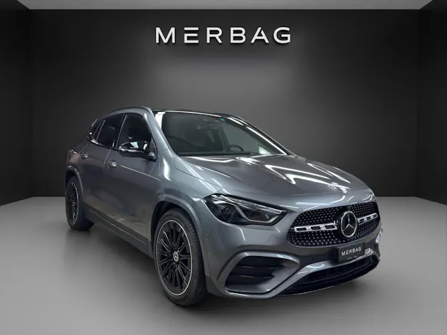 MERCEDES-BENZ GLA 250 4Matic 8G-DCT