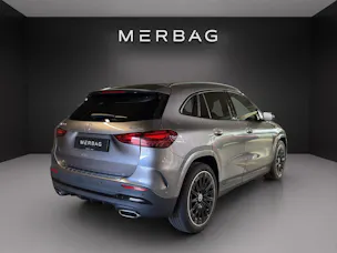 MERCEDES-BENZ GLA 250 4Matic 8G-DCT