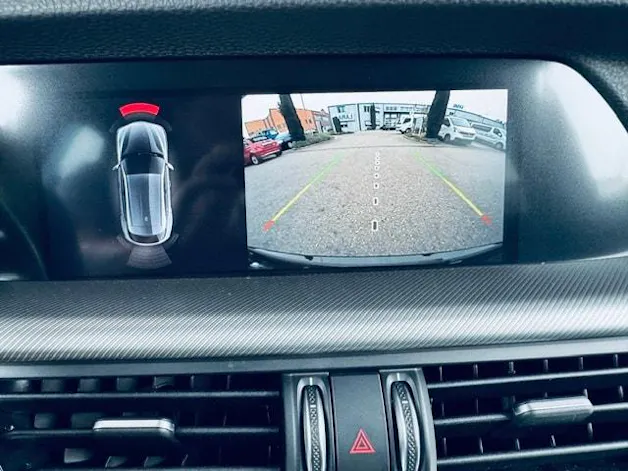 ALFA ROMEO Stelvio 2.0 Veloce Q4 AT8