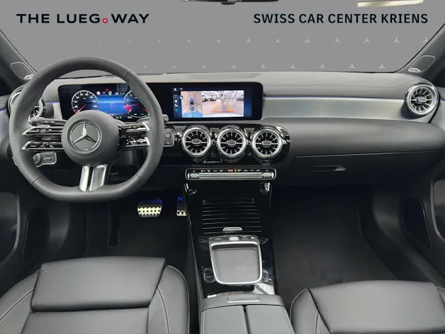 MERCEDES-BENZ A 250 4M - AMG / DISTRONIC / 360 Grad Kamera / Soundsystem
