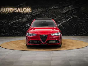 ALFA ROMEO Giulia 2.0 Intensa Q4 AT8 *SOFORT Verfügbar*Werksgarantie*Panorama*Harman/Kardon*
