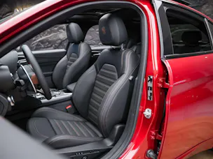 ALFA ROMEO Giulia 2.0 Intensa Q4 AT8 *SOFORT Verfügbar*Werksgarantie*Panorama*Harman/Kardon*