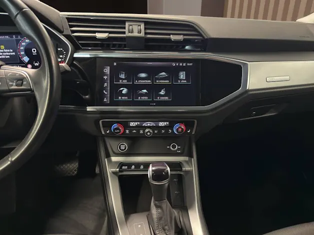 AUDI Q3 Sportback 35 TFSI Attraction S-tronic
