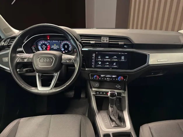 AUDI Q3 Sportback 35 TFSI Attraction S-tronic