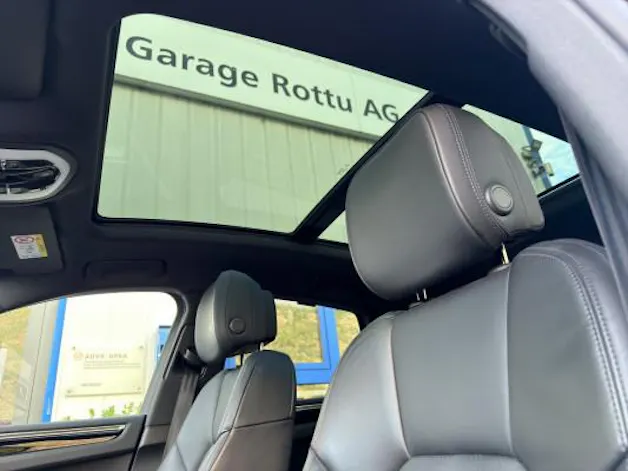 PORSCHE Macan S PDK