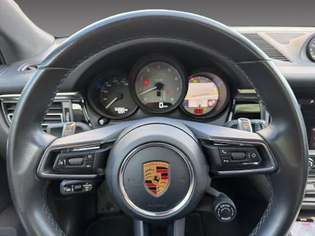 PORSCHE Macan S PDK