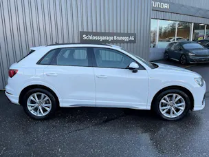 AUDI Q3 35 TDI S line Attraction quattro S-tronic
