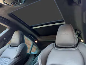MASERATI Levante 3.8 V8 Trofeo Q4 Automatica / Carbon innen und aussen