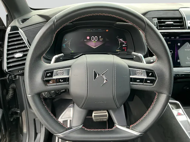 DS AUTOMOBILES DS7 DS 7 Crossback E-Tense 300 4x4 Performance Line +