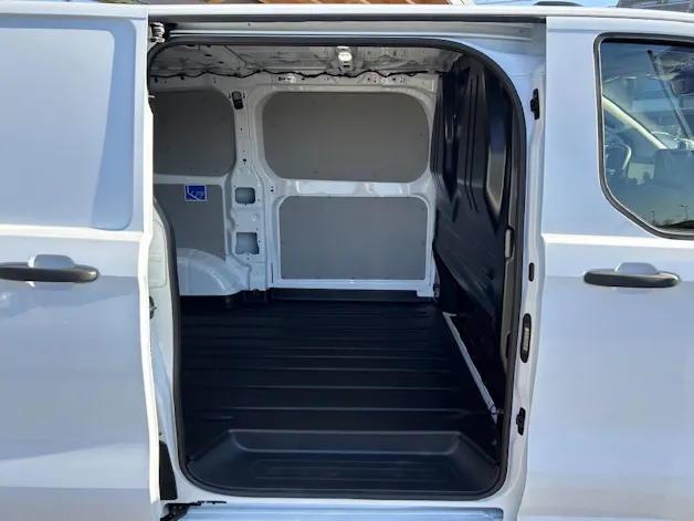 FORD Transit Custom Van 320 L1 2.5 Duratec 233 Trend PHEV