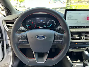 FORD Focus Kombi 1.0i EcoB 155 ST-Line