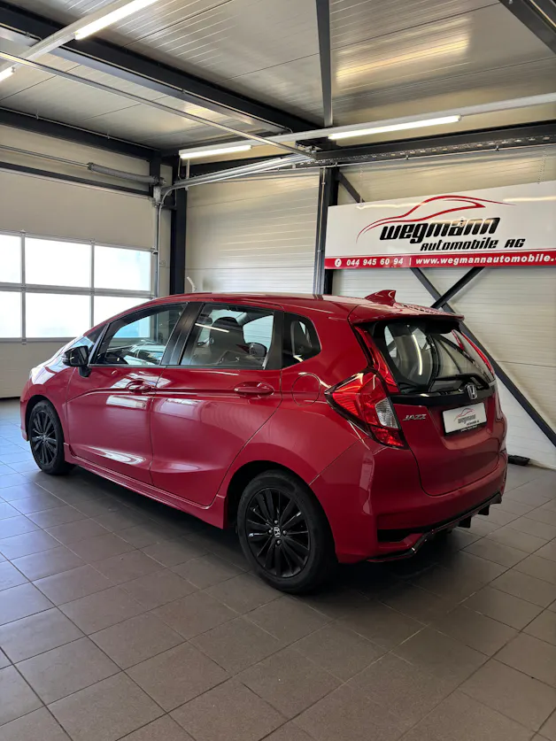 HONDA Jazz 1.5i-VTEC Dynamic CVT