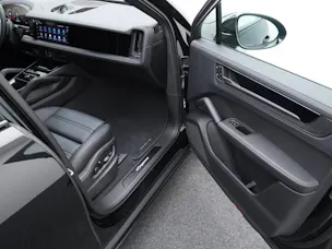 PORSCHE Cayenne E-Hybrid Coupé Black Edition