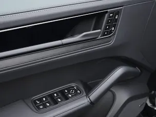 PORSCHE Cayenne E-Hybrid Coupé Black Edition