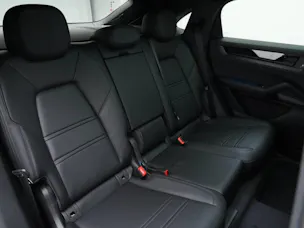PORSCHE Cayenne E-Hybrid Coupé Black Edition