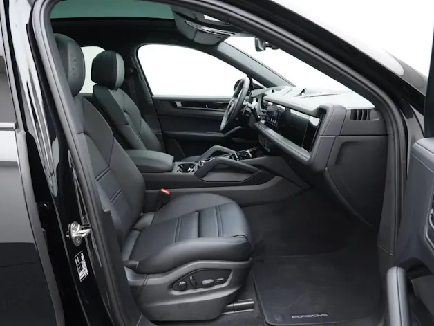 PORSCHE Cayenne E-Hybrid Coupé Black Edition