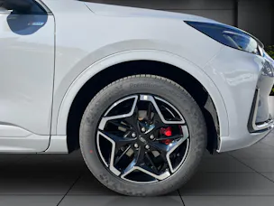 FORD Kuga 2.5 PHEV ST-Line X FWD