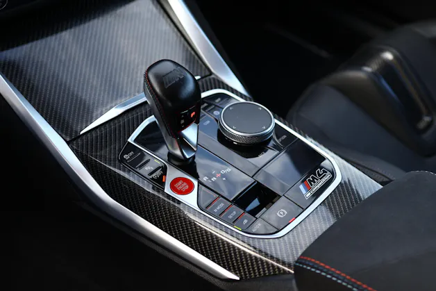 BMW M4 Competition xDrive Coupé * M CARBON SCHALENSITZE * CARBON EXTERIEUR+INTERIEUR * LASERLICHT *