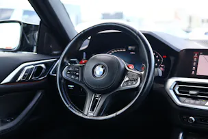 BMW M4 Competition xDrive Coupé * M CARBON SCHALENSITZE * CARBON EXTERIEUR+INTERIEUR * LASERLICHT *
