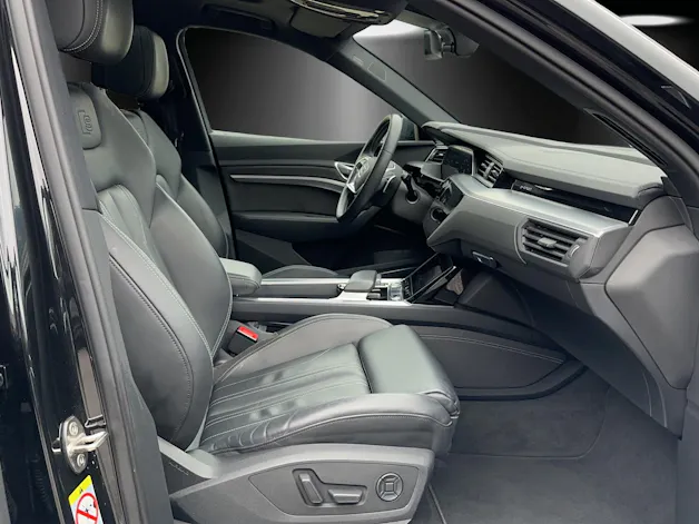 AUDI e-tron 55 Advanced quattro