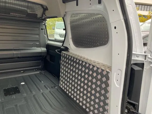 RENAULT Kangoo Van EV45 Standard L2 22kW Advance