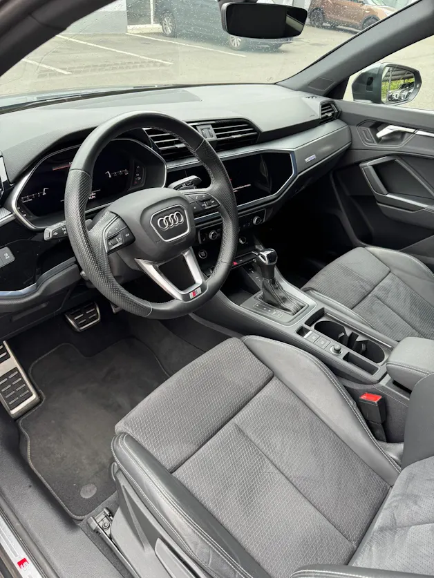 AUDI Q3 Sportback 35 TFSI S line Attraction S-tronic