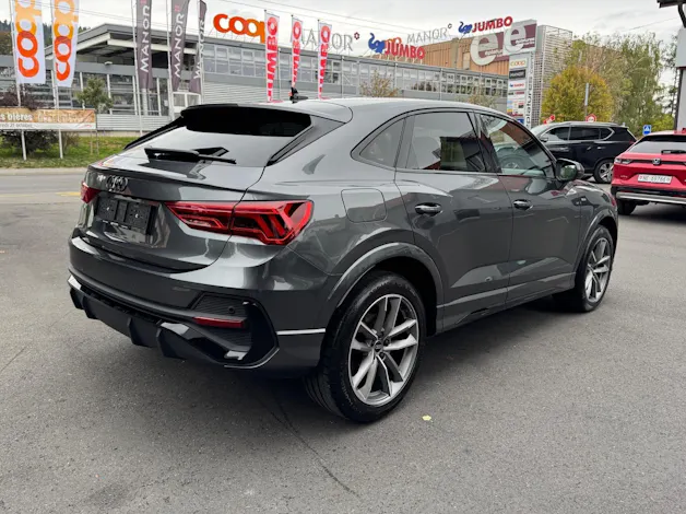 AUDI Q3 Sportback 35 TFSI S line Attraction S-tronic