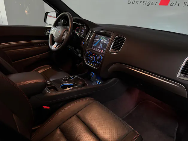 DODGE Durango R7T 5.7 HEMI 7 Plätze