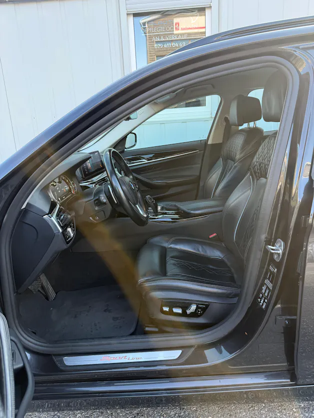 BMW 520d xDrive Touring Sport Line Steptronic
