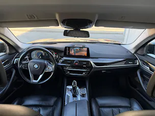 BMW 520d xDrive Touring Sport Line Steptronic