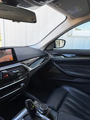BMW 520d xDrive Touring Sport Line Steptronic