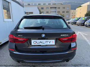 BMW 520d xDrive Touring Sport Line Steptronic
