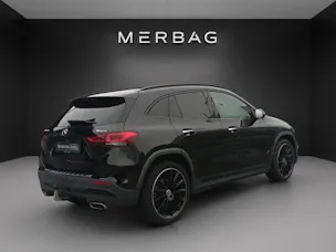 MERCEDES-BENZ GLA 250 AMG Line 4Matic