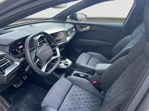 AUDI Q4 Sportback e-tron 50 quattro