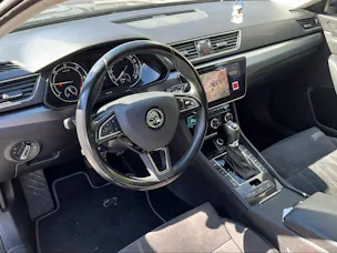 SKODA Superb Combi 2.0 TDi Style 4x4 DSG