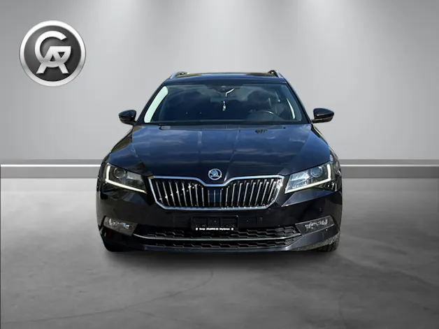 SKODA Superb Combi 2.0 TDi Style 4x4 DSG