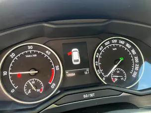 SKODA Superb Combi 2.0 TDi Style 4x4 DSG