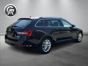 SKODA Superb Combi 2.0 TDi Style 4x4 DSG