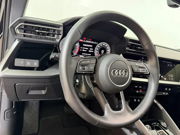AUDI A3 Limousine TFSI 110 kW advanced S tronic