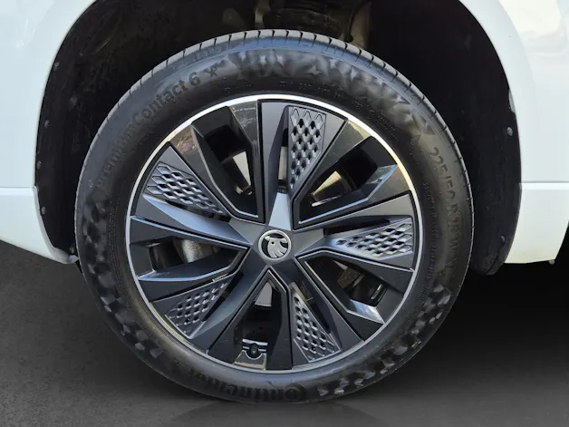 SKODA Karoq 2.0 TDI CR Sport Line 4x4 DSG