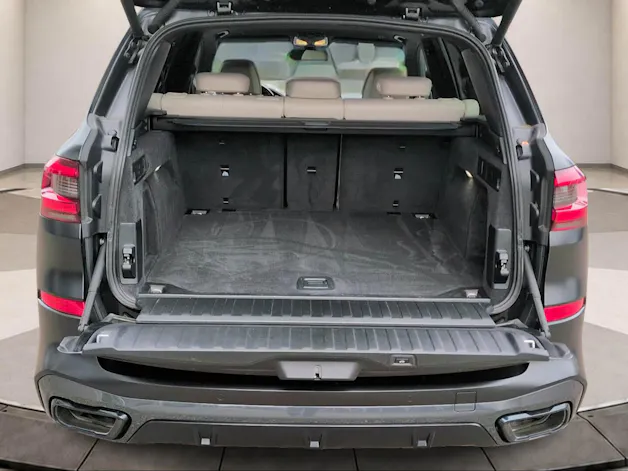 BMW X5 M50i xDrive