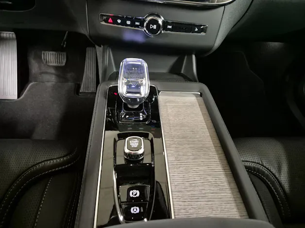 VOLVO XC90 2.0 T8 TE Ultra Dark eAWD
