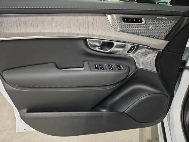 VOLVO XC90 2.0 T8 TE Ultra Dark eAWD