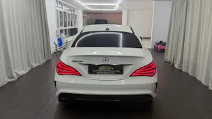 MERCEDES-BENZ CLA 45 AMG 4Matic Speedshift