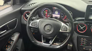 MERCEDES-BENZ CLA 45 AMG 4Matic Speedshift