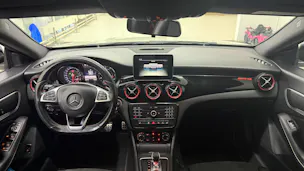 MERCEDES-BENZ CLA 45 AMG 4Matic Speedshift
