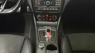 MERCEDES-BENZ CLA 45 AMG 4Matic Speedshift